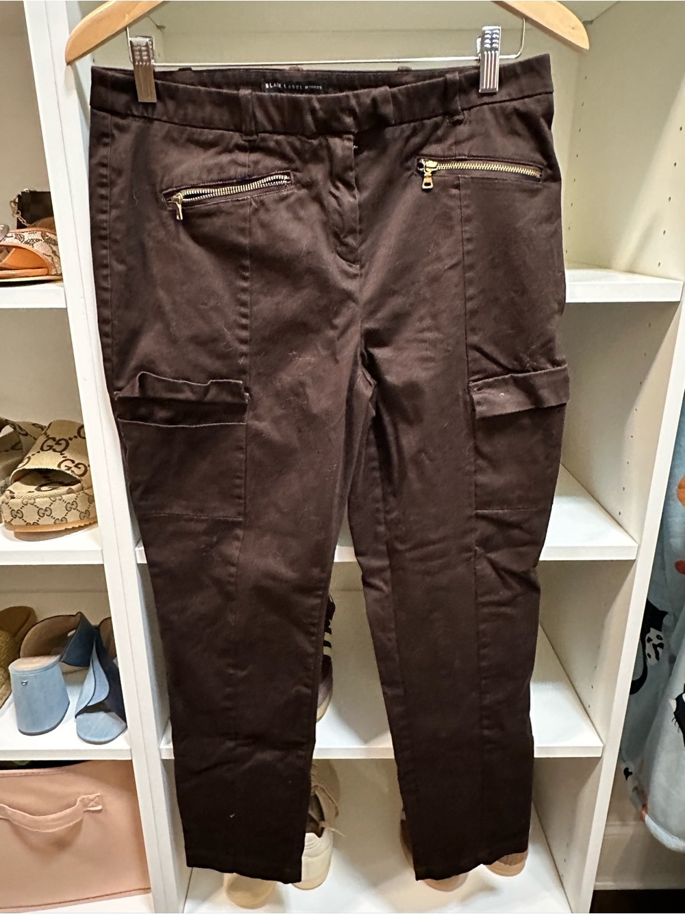 Chico’s Black Label dark brown cropped cargo pants size 1
